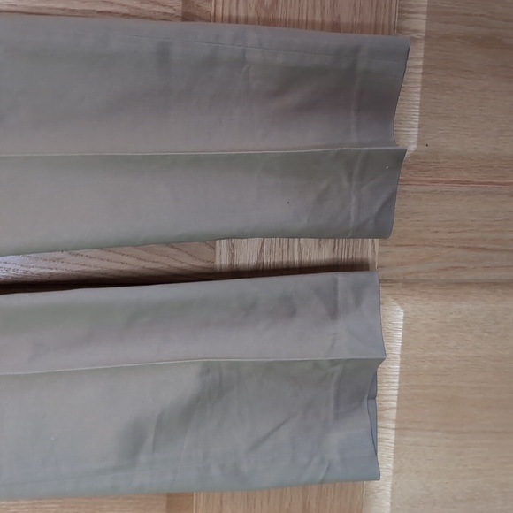 Sz 4 Tahari Khaki Dress Capris - Picture 4 of 7